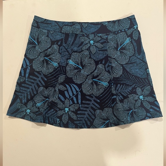 NWT Rip Skirt - medium - Picture 2 of 7